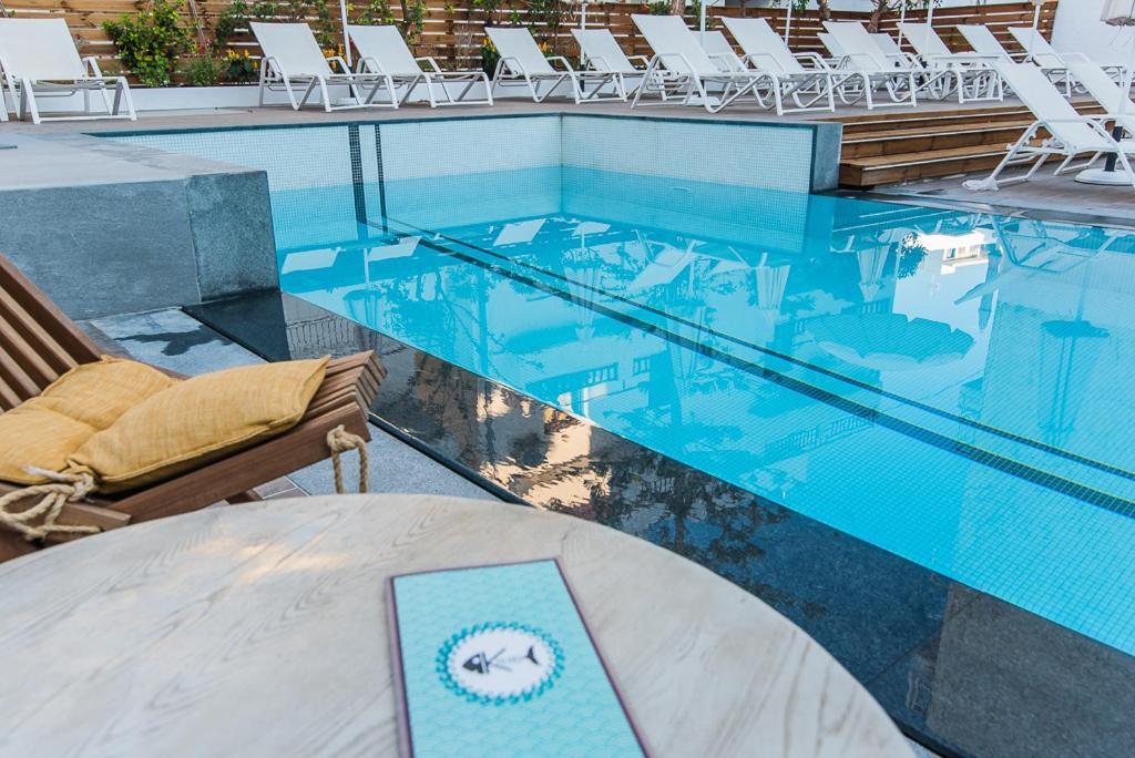 خيرسونِسوس Kahlua Sea View Suites المظهر الخارجي الصورة